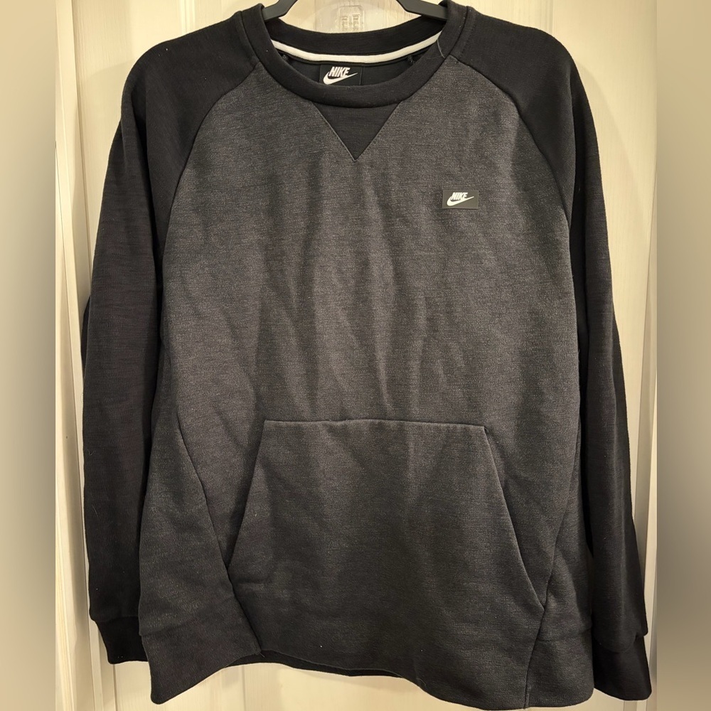 Nike Charcoal and Black Crewneck Sweatshirt